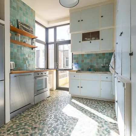 Beau Site 7r Apartment